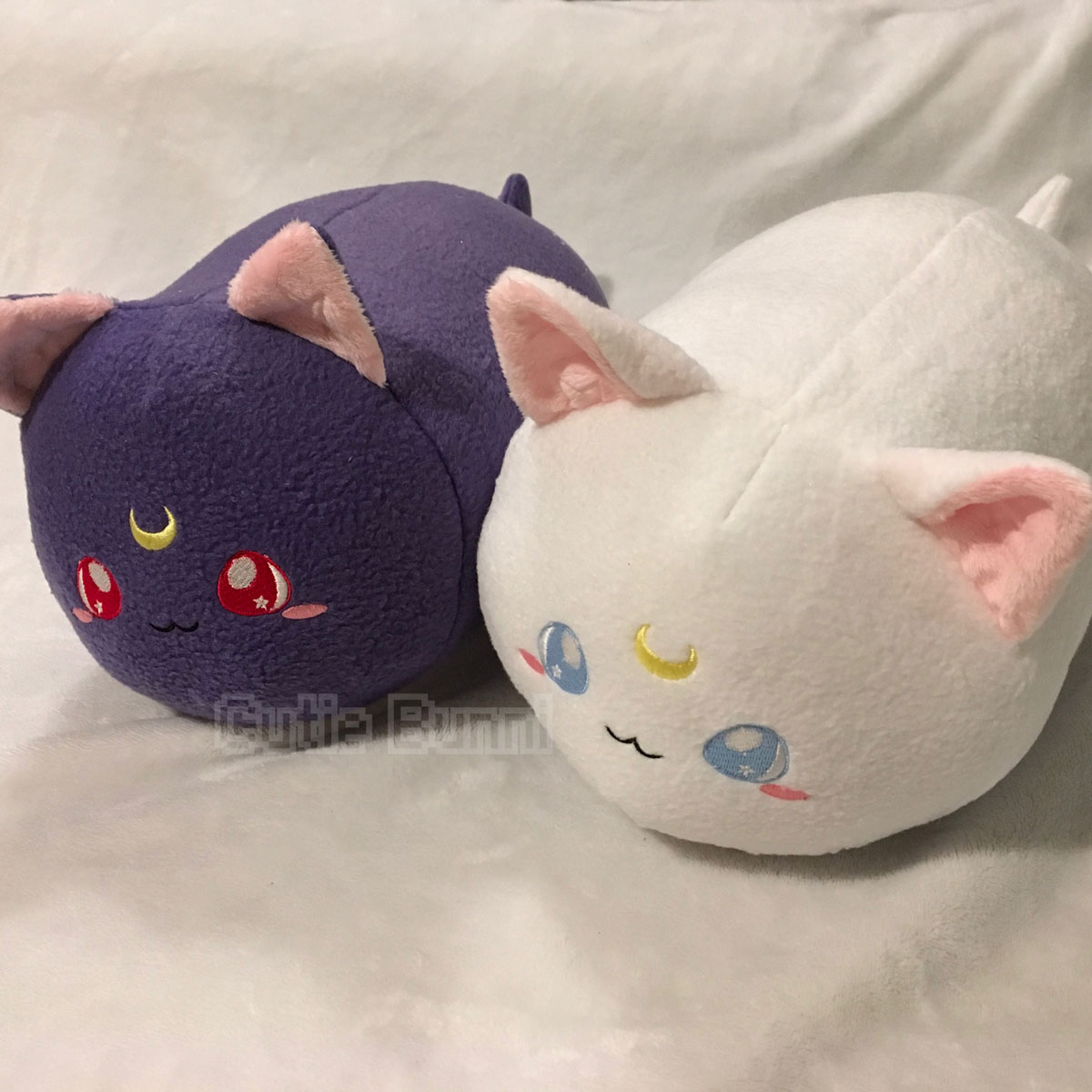 sailor-moon-luna-artemis-plushies-cutie-bunni